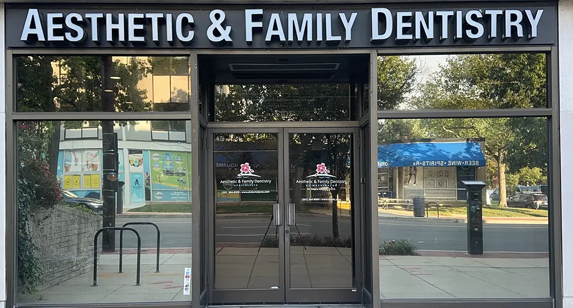 Front entrance of Aesthetic and Family Dentistry of Washington